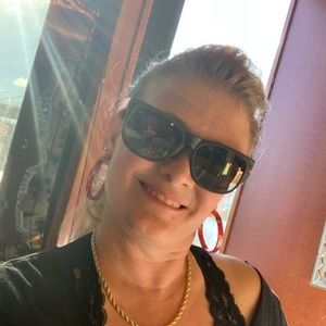 Meet your Posher, Trish